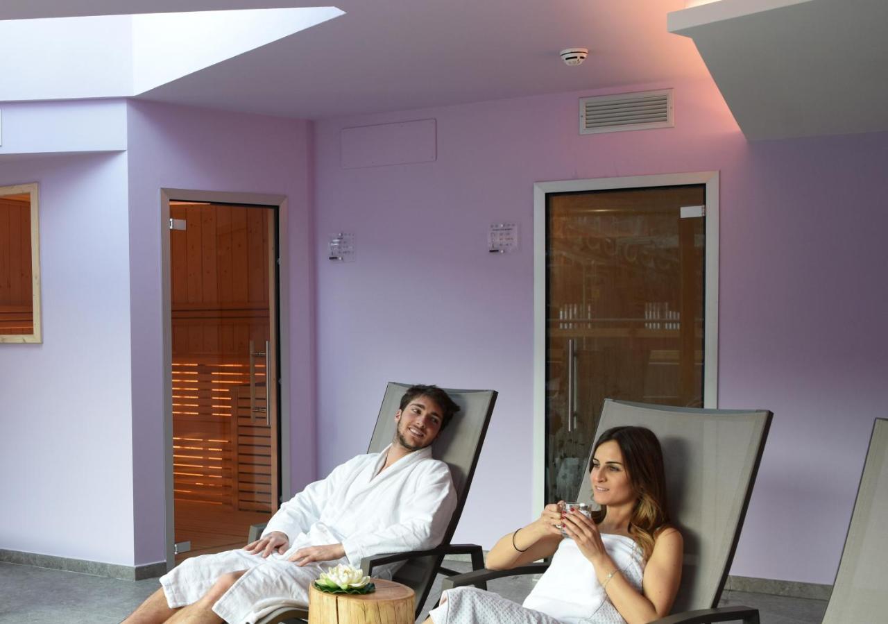 Residence & Wellness 3Mila Peio Fonti Bagian luar foto