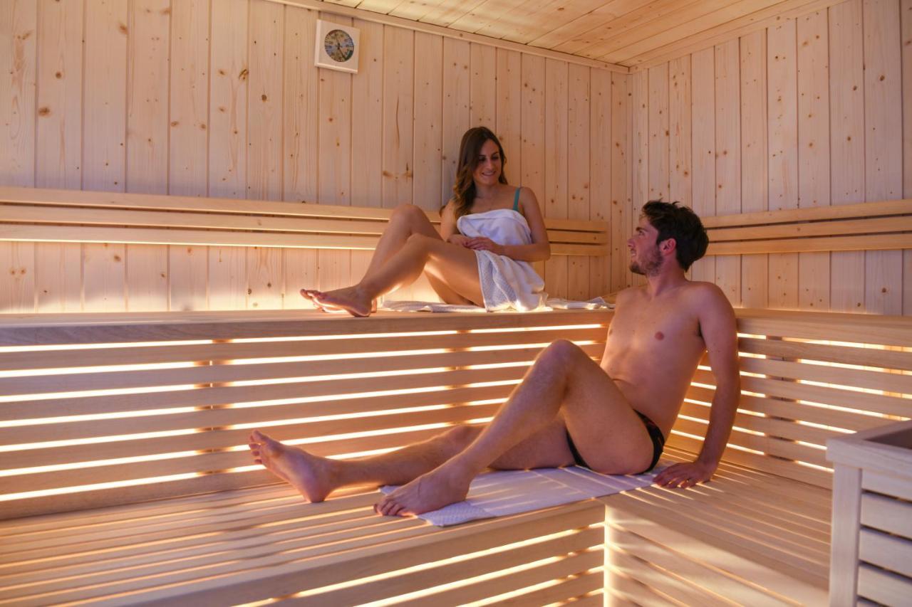 Residence & Wellness 3Mila Peio Fonti Bagian luar foto